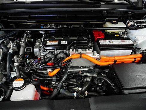 Certified 2023 Lexus RZ 450e Premium w/ Technology Package AWD/4WD image 27