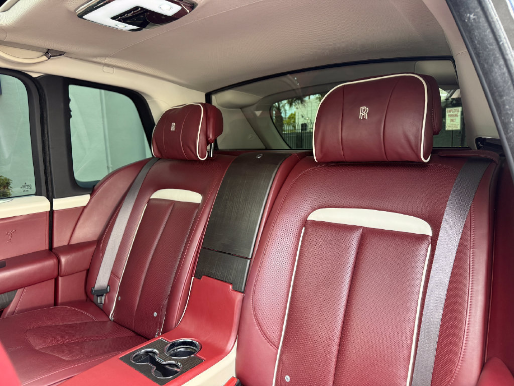 Used 2019 Rolls-Royce Cullinan AWD/4WD image 12