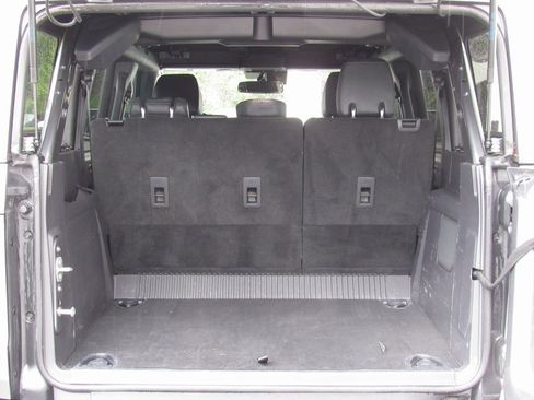 Used 2023 Ford Bronco Wildtrak image 20