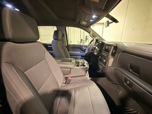 Used 2020 Chevrolet Silverado 1500 Custom w/ Custom Value Package image 25