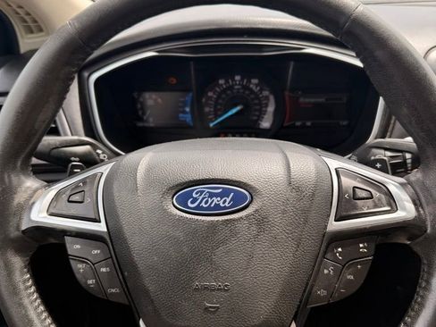 Used 2018 Ford Fusion Titanium AWD/4WD image 9