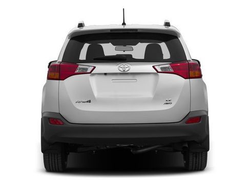 Used 2014 Toyota RAV4 LE image 5