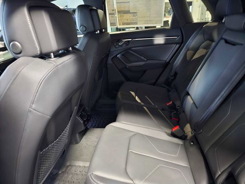 New 2025 Audi Q3 2.0T Premium w/ Convenience Package image 19