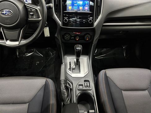 Used 2019 Subaru Crosstrek 2.0i Premium w/ Eyesight System image 23