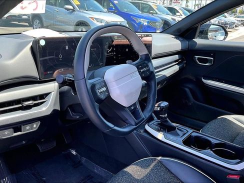 Used 2025 Kia K4 GT-Line w/ GT-Line Sunroof Package FWD image 11