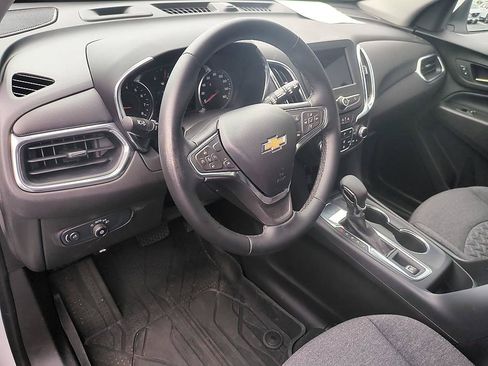 Used 2024 Chevrolet Equinox LT FWD image 14