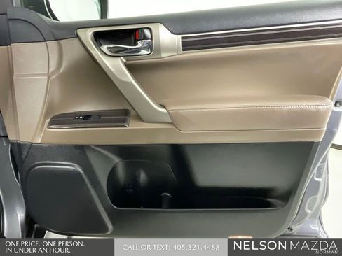 Used 2020 Lexus GX 460 Premium image 16