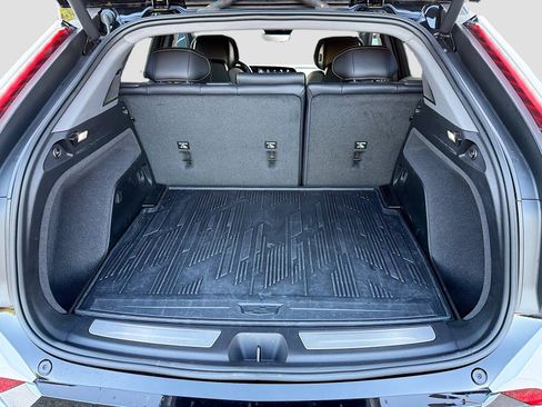 Used 2025 Cadillac Optiq Sport 1 w/ LPO, Floor Liner Package AWD/4WD image 14