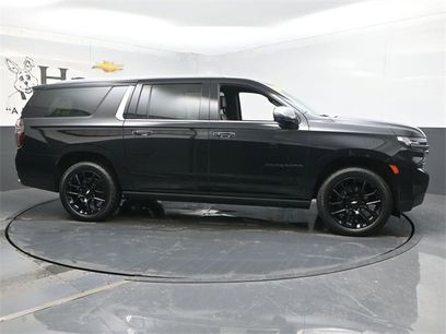 Used 2023 Chevrolet Suburban Premier w/ Premium Package