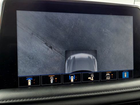 Used 2021 Chevrolet Tahoe Z71 w/ Z71 Signature Package AWD/4WD image 50