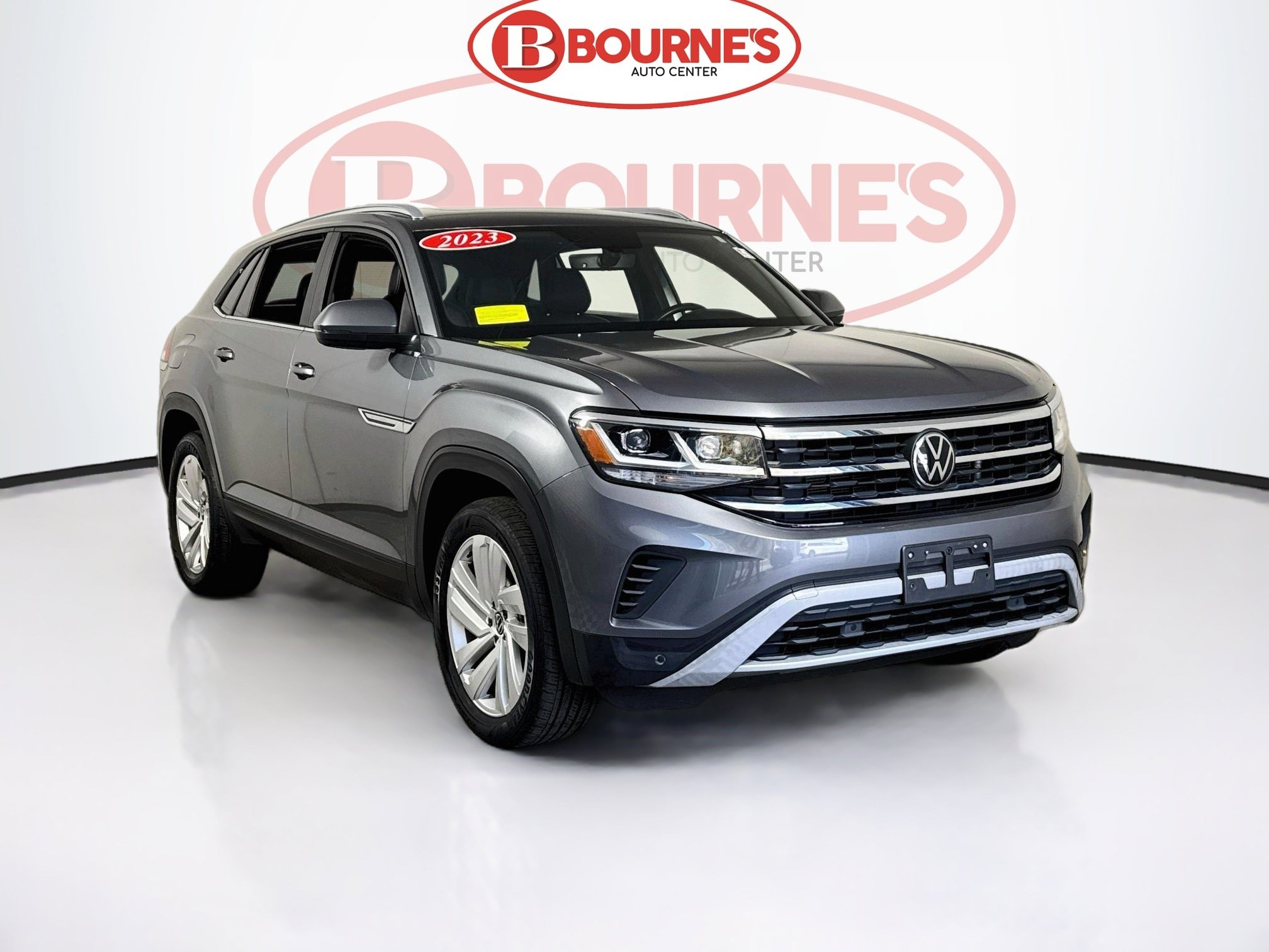 Used 2023 Volkswagen Atlas Cross Sport SE w/ Panoramic Sunroof Package AWD/4WD image 1
