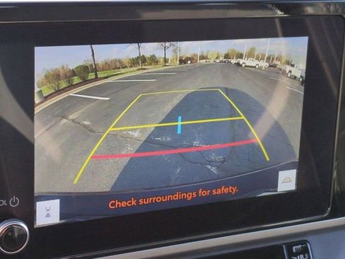 Certified 2025 Toyota Camry SE image 13