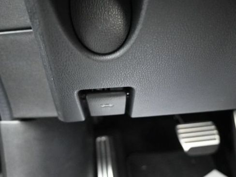 Used 2024 Nissan Z Performance w/ Floor Mat Package RWD image 28