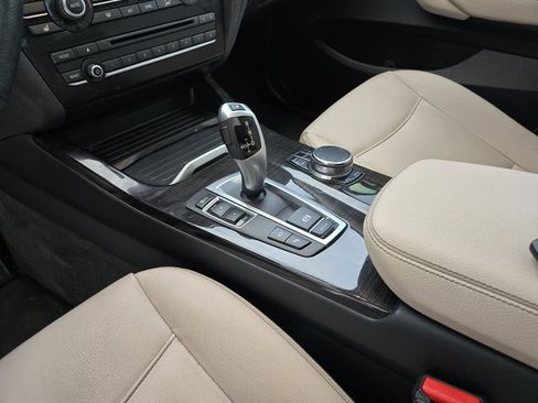Used 2017 BMW X3 sDrive28i image 22