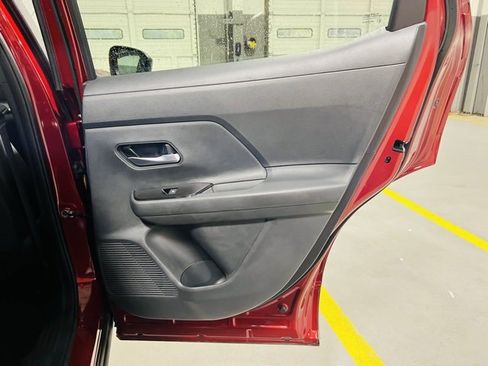 New 2026 Nissan Kicks SV image 30