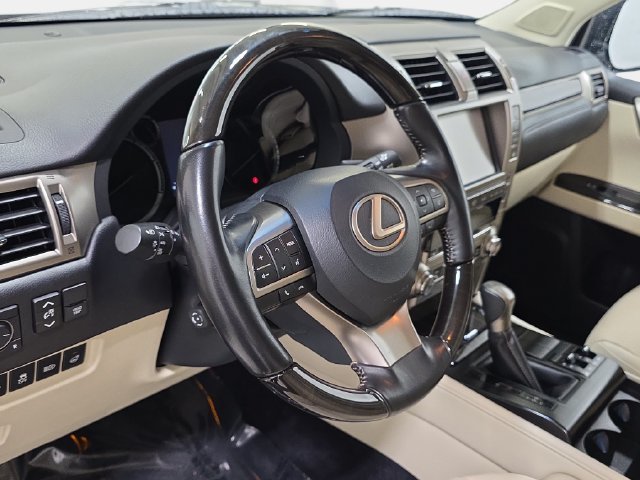 Used 2021 Lexus GX 460 Premium AWD/4WD image 14