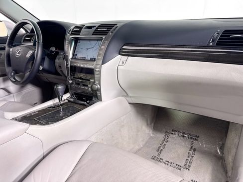 Used 2008 Lexus LS 460 image 33