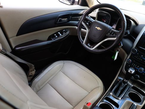 Used 2016 Chevrolet Malibu LTZ image 25