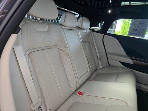 Used 2025 Lucid Air Grand Touring AWD/4WD image 29
