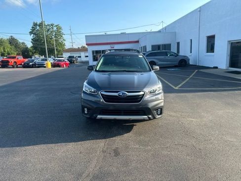 Used 2020 Subaru Outback Limited w/ Popular Package #2 AWD/4WD image 2