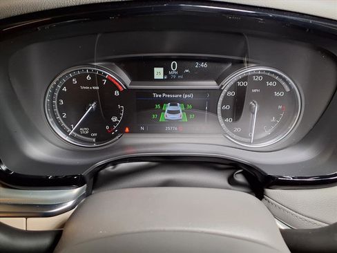 Certified 2025 Cadillac XT5 Premium Luxury image 8