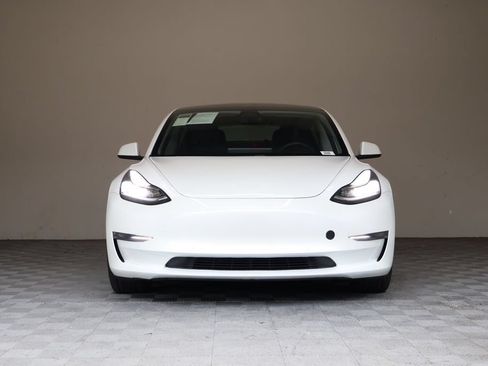 Used 2020 Tesla Model 3 Long Range AWD/4WD image 4