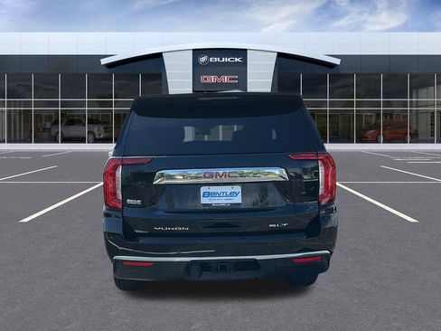 Certified 2024 GMC Yukon SLT w/ SLT Luxury Package image 4