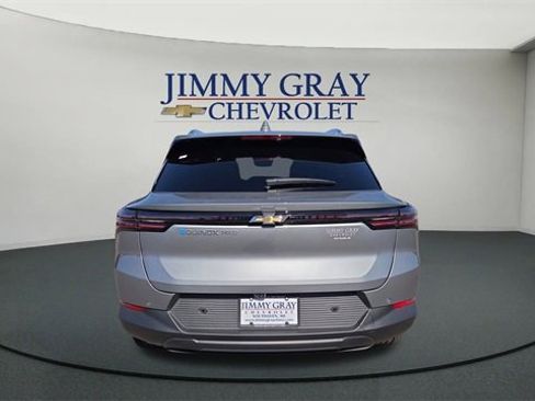 New 2026 Chevrolet Equinox EV LT image 4