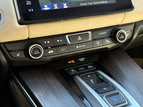Used 2018 Honda Clarity Touring image 26