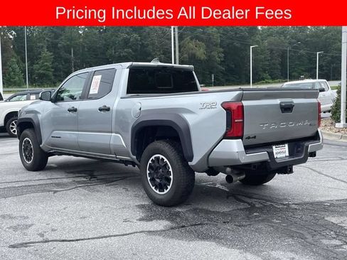 Used 2024 Toyota Tacoma TRD Off-Road w/ TRD Off Road Upgrade Package AWD/4WD image 3