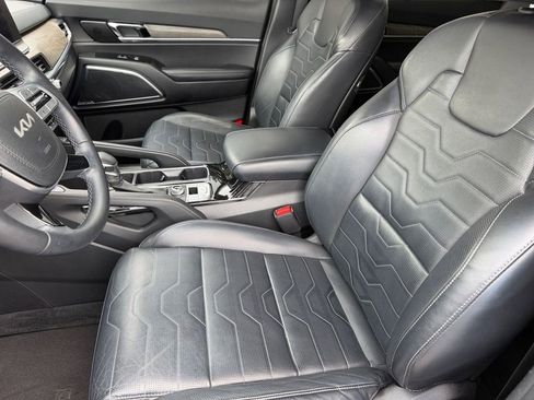 Used 2022 Kia Telluride SX w/ SX Prestige Package AWD/4WD image 10