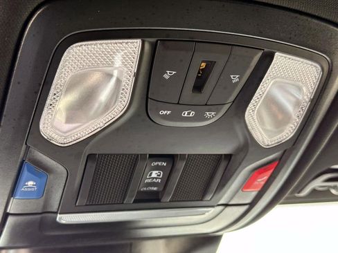 Used 2025 RAM 3500 Big Horn AWD/4WD image 28