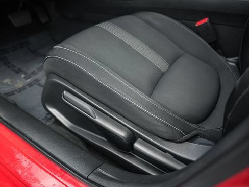 Used 2021 Honda Civic LX image 32