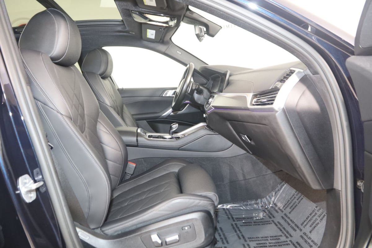 Used 2023 BMW X6 xDrive40i w/ M Sport Package AWD/4WD image 14