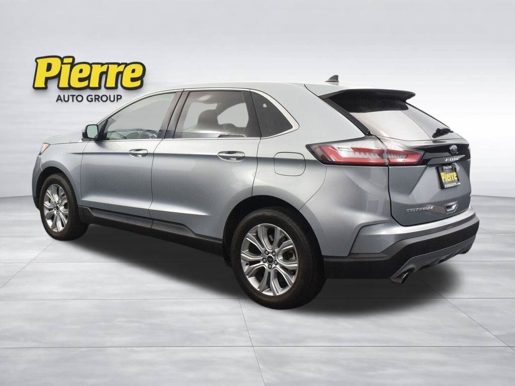 Used 2024 Ford Edge Titanium AWD/4WD image 2
