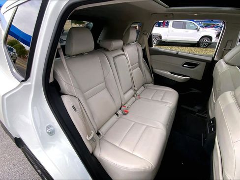 Used 2021 Nissan Rogue SL FWD image 20
