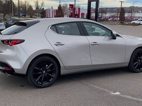 New 2026 MAZDA MAZDA3 2.5 S Premium image 2