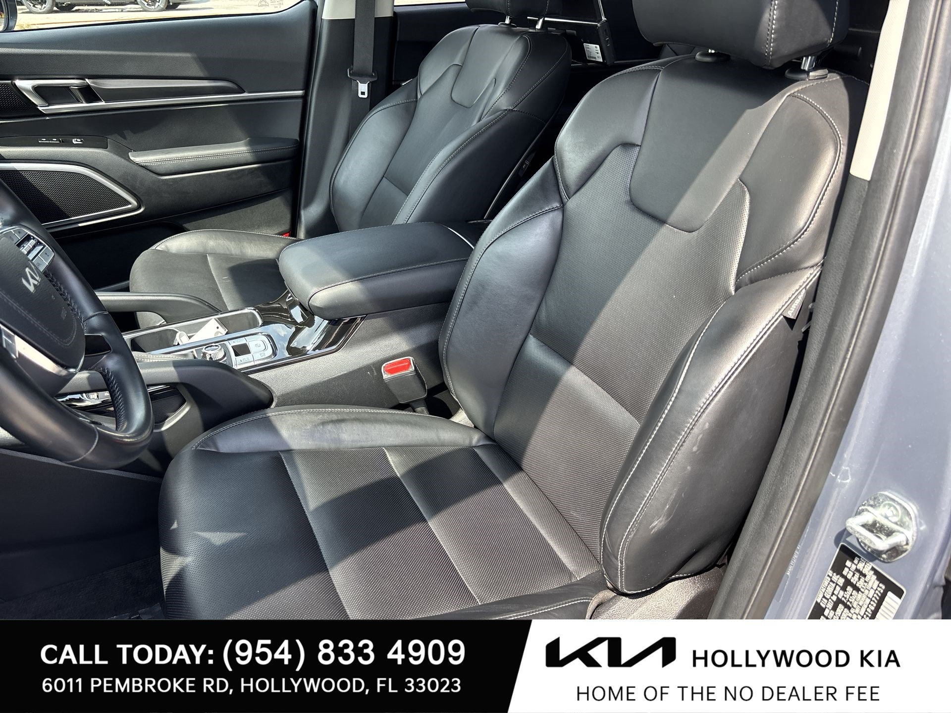 Certified 2023 Kia Telluride S w/ S Sunroof Package AWD/4WD image 13
