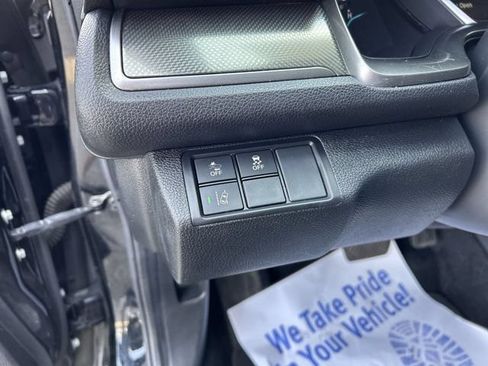 Used 2018 Honda Civic EX-L image 17