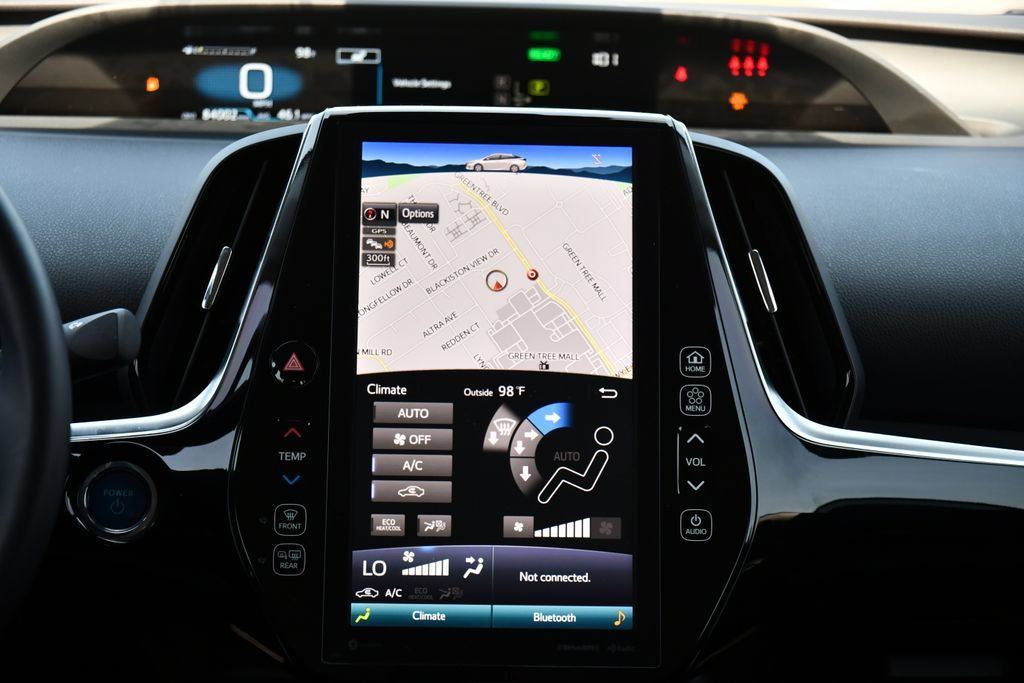 Used 2021 Toyota Prius Prime XLE FWD image 29
