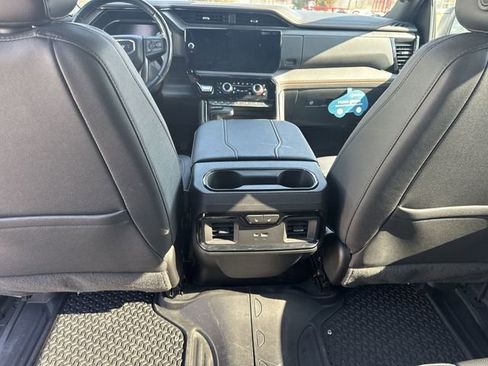 Used 2023 GMC Sierra 1500 AT4 w/ AT4 Premium Package image 22