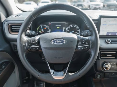 Used 2022 Ford Maverick Lariat w/ Lariat Luxury Package image 29