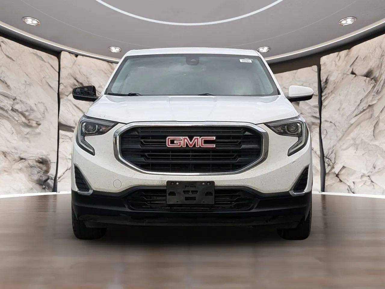 Used 2020 GMC Terrain SLE w/ LPO, Floor Liner Package FWD image 20