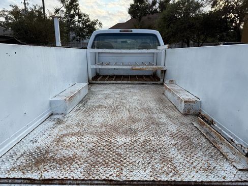 Used 2009 Ford F450 2WD Regular Cab Super Duty image 15