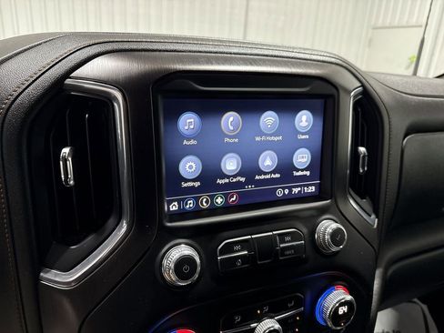 Used 2022 GMC Sierra 2500 AT4 image 14