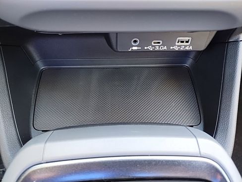 Used 2026 Subaru Crosstrek 2.0i Premium image 28