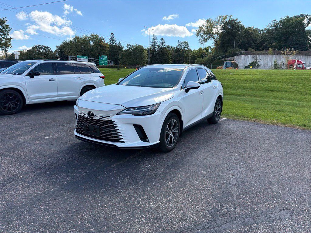 Used 2023 Lexus RX 350 Premium w/ Accessory Package AWD/4WD image 7