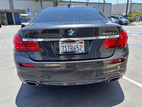 Used 2013 BMW 740Li RWD image 4