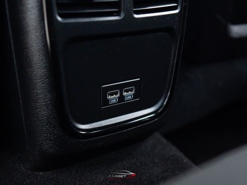 Used 2019 Dodge Charger Scat Pack w/ Stars & Stripes Edition image 23