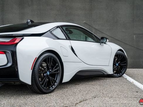 Used 2014 BMW i8 image 61
